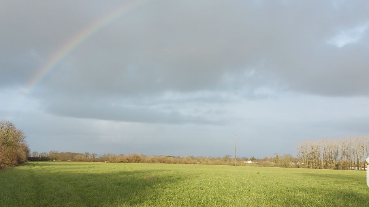 terrain  pièces 370000 m2 à vendre à Saint-Christophe-du-Ligneron (85670)