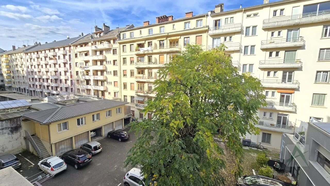 appartement 4 pièces 73 m2 à vendre à Chambéry (73000)