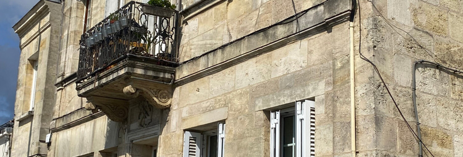 Immeuble  230 m² à vendre à Bordeaux (33000)