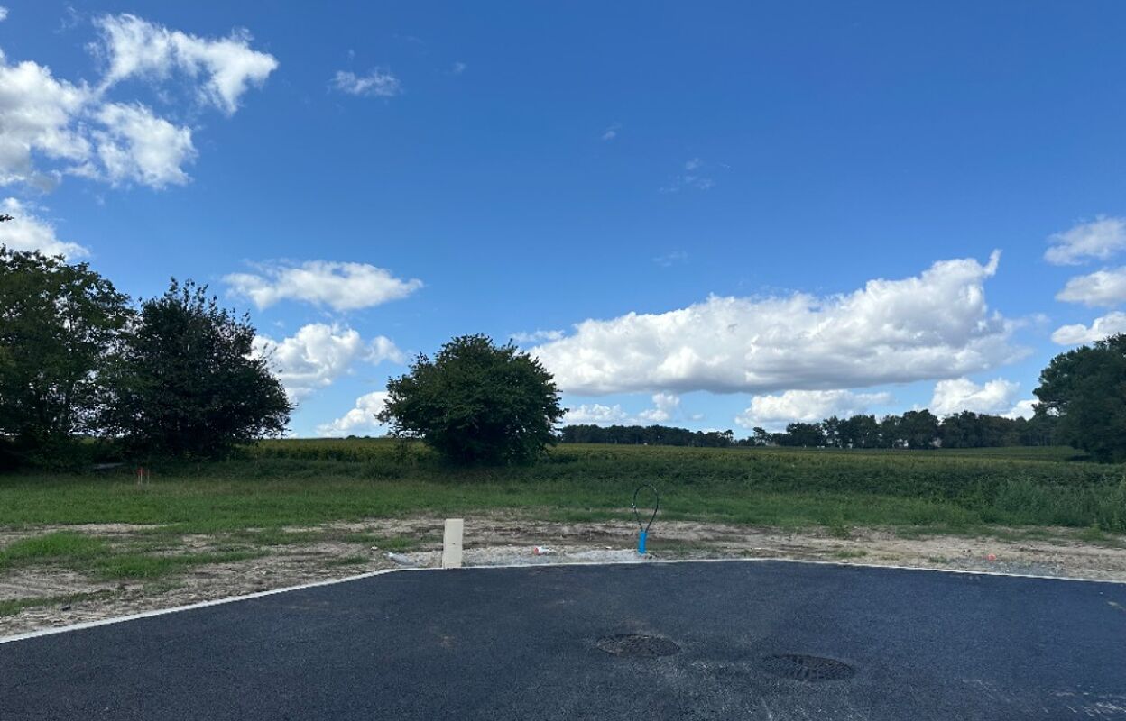 terrain  pièces 700 m2 à vendre à Virelade (33720)