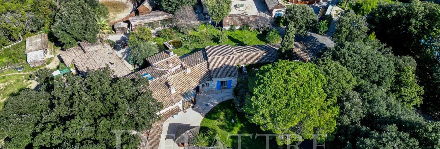 Maison 12 Pièces 350 m² à vendre à Roquefort-les-Pins (06330)