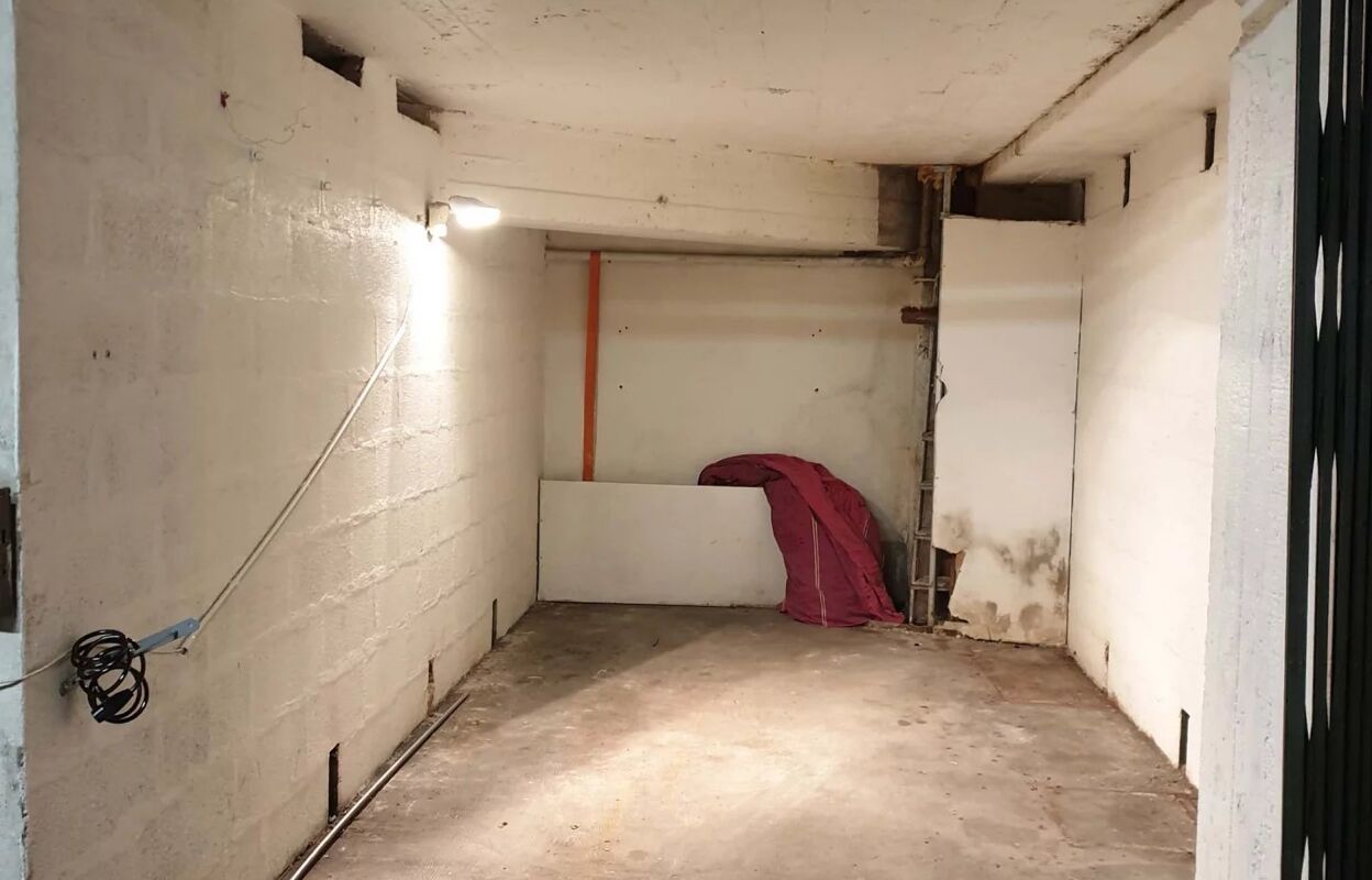 garage  pièces 12 m2 à vendre à Nice (06000)