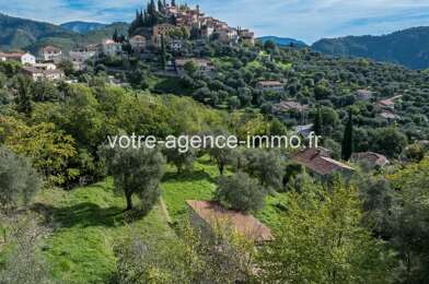 Terrain  270000 €