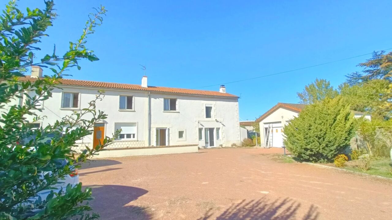 maison 6 pièces 153 m2 à vendre à Neuville-de-Poitou (86170)