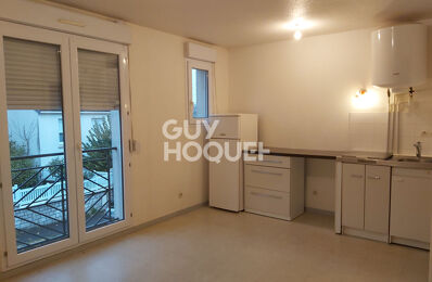 location appartement 540 € CC /mois à proximité de Esvres (37320)