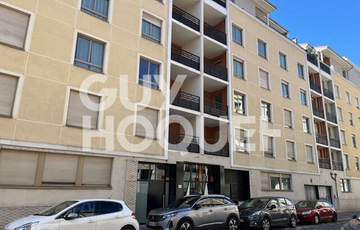 appartement 2 pièces 34 m2 à louer à Saint-Étienne (42000)