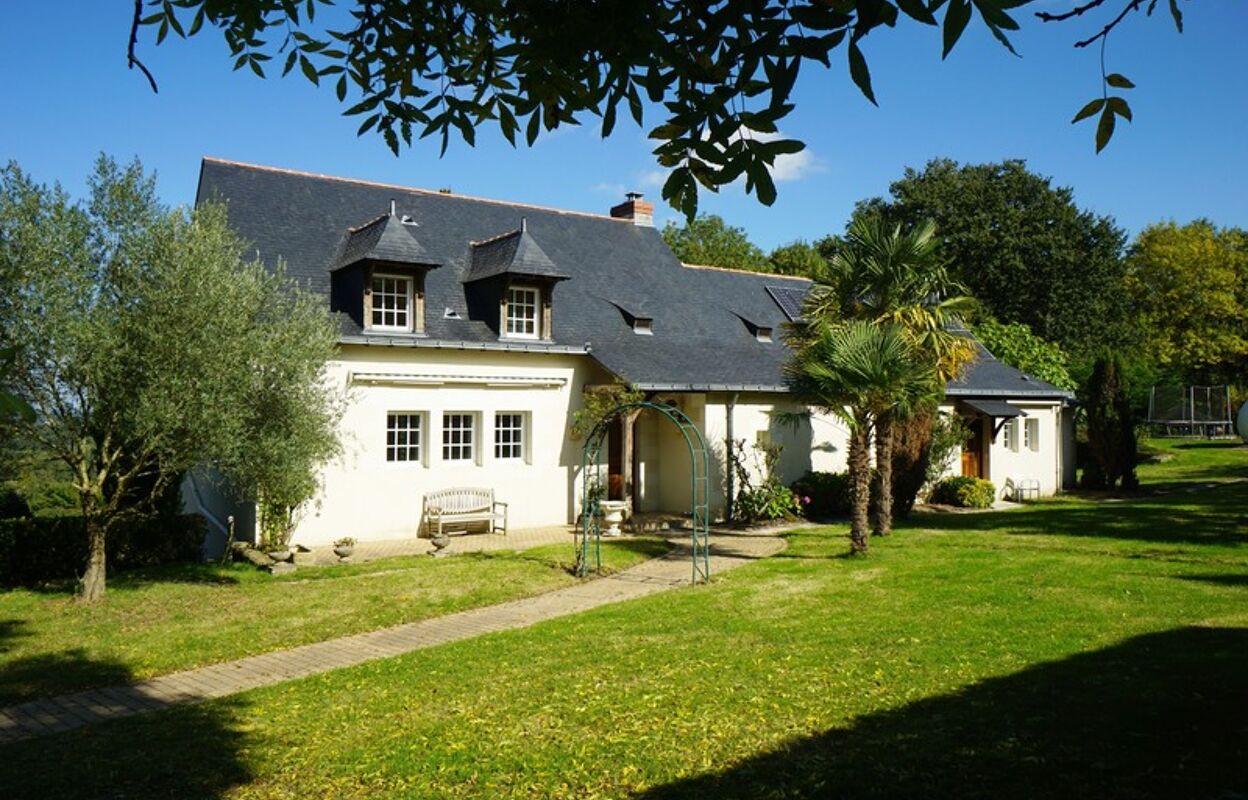 maison 10 pièces 387 m2 à vendre à Saumur (49400)