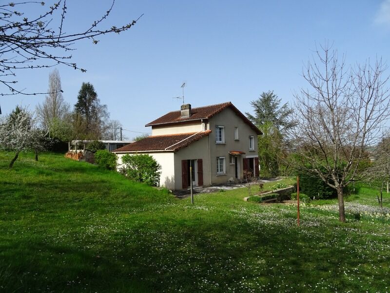 Villa / Maison 6 pièces  à vendre Saint-Yrieix-sur-Charente 16710