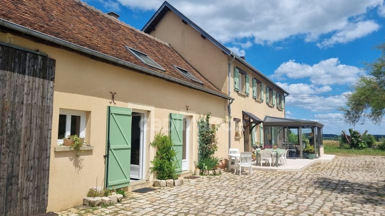 maison 7 pièces 217 m2 à vendre à Chaufour-Notre-Dame (72550)