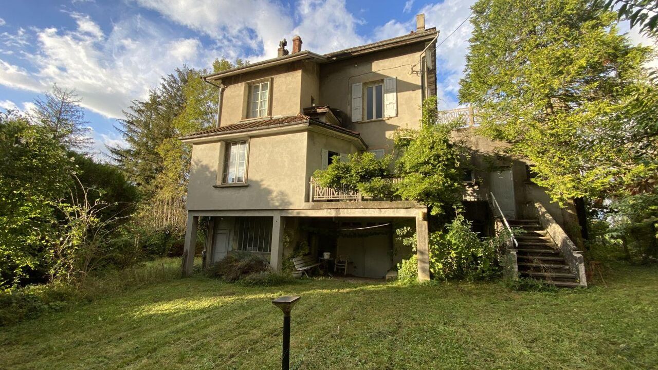 maison 10 pièces 195 m2 à vendre à Saint-Laurent-du-Pont (38380)