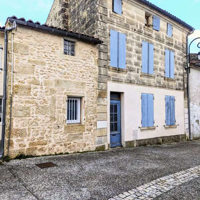 Maison 1 pièce 250 m²