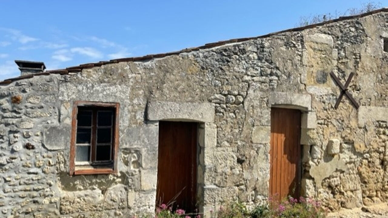 divers 4 pièces 70 m2 à vendre à Chaniers (17610)