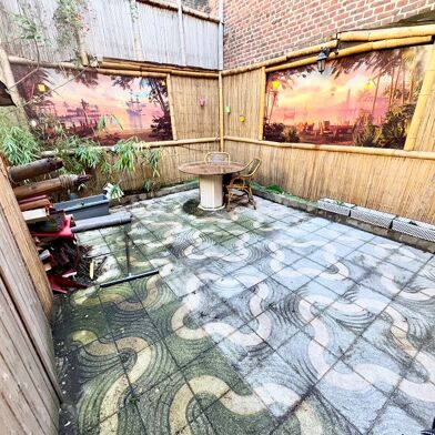 Immeuble  233200 €