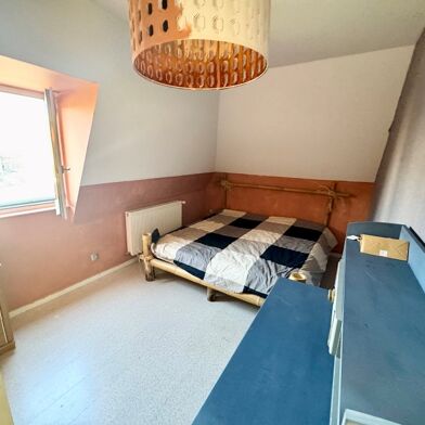 Immeuble  233200 €