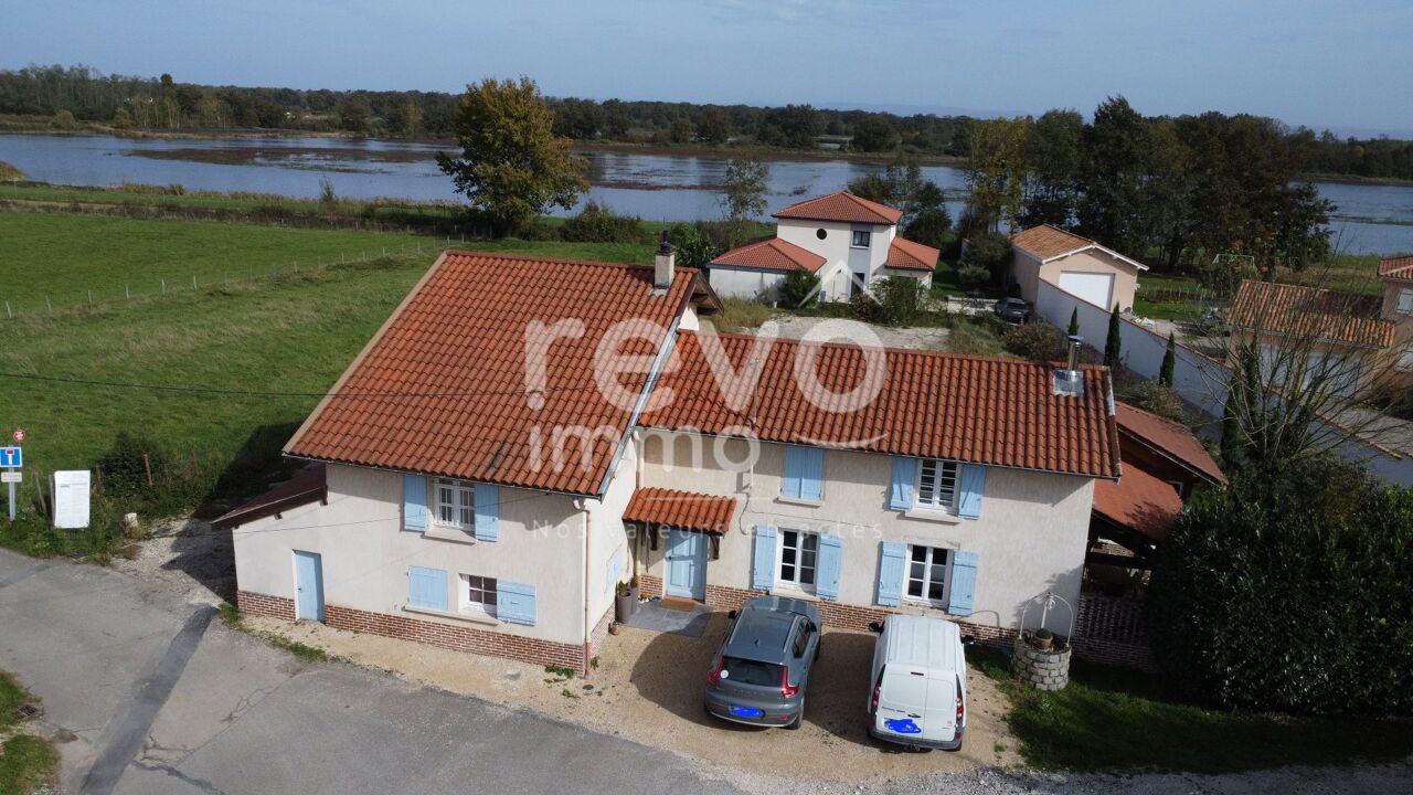 maison 5 pièces 229 m2 à vendre à Villars-les-Dombes (01330)