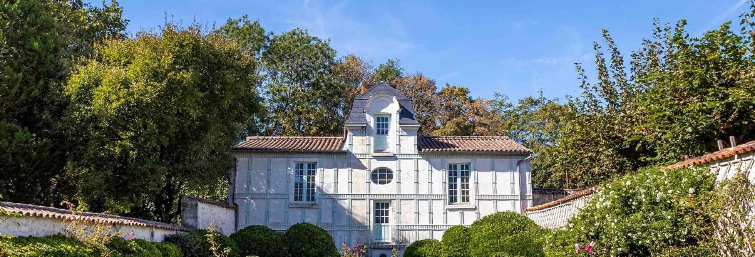 Maison 6 Pièces 480 m² à vendre à La Rochelle (17000)