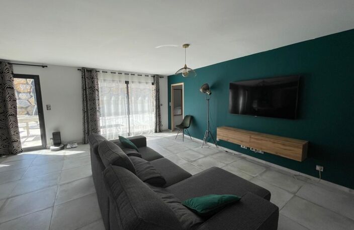 Villa moderne de plain-pied avec piscine à Montagnac — photo 3