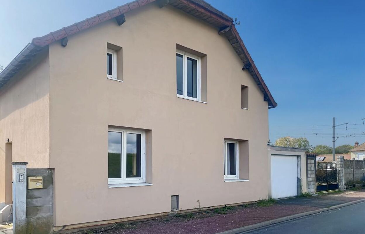 maison 5 pièces 100 m2 à vendre à Amilly (45200)