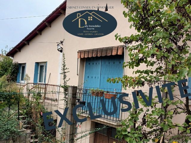 Prades le lez,  maison des années 60, avec 680m2 jardin — photo du bien