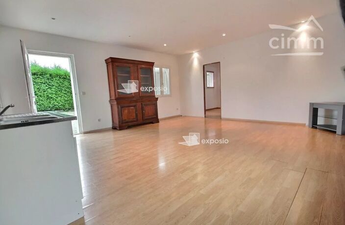 Local commercial — photo 4