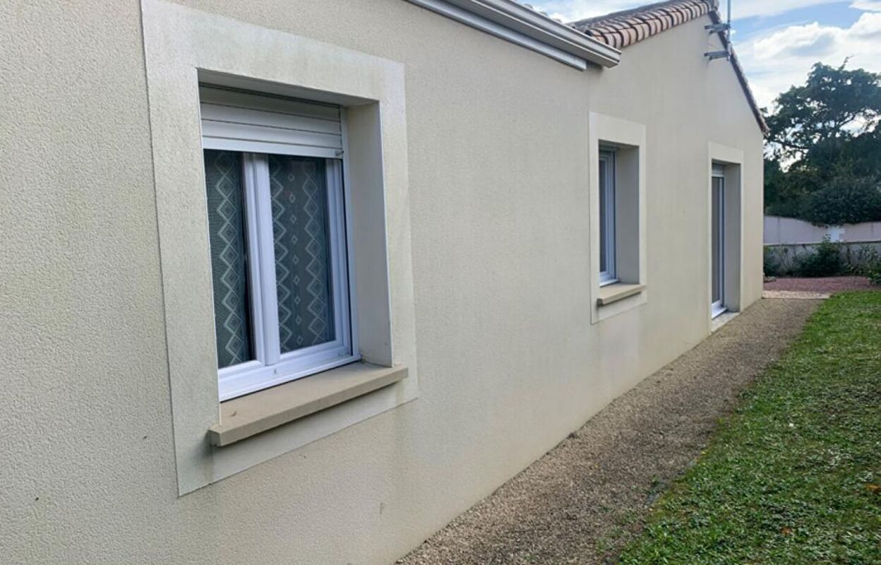 maison 5 pièces 100 m2 à vendre à Fontenay-le-Comte (85200)