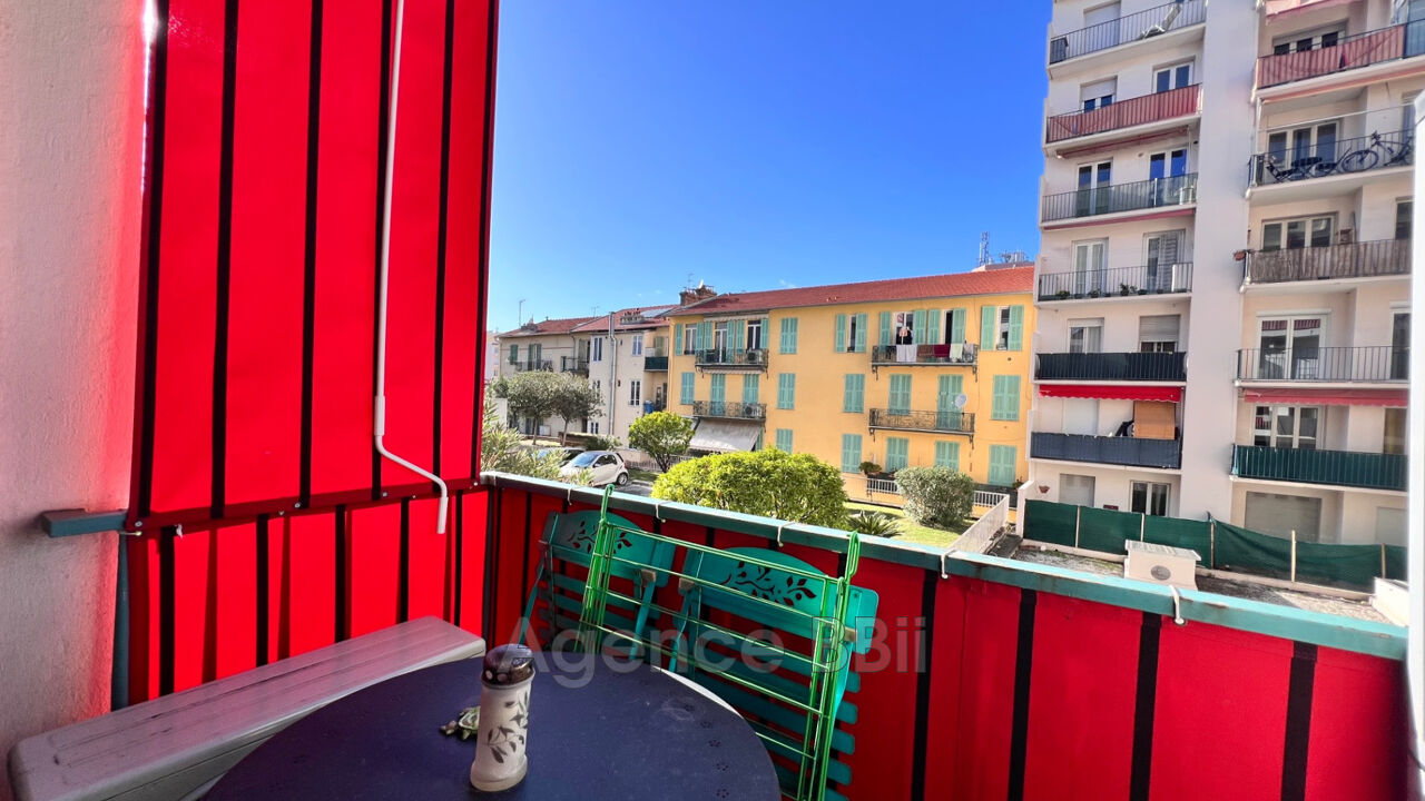 appartement 1 pièces 25 m2 à vendre à Nice (06200)