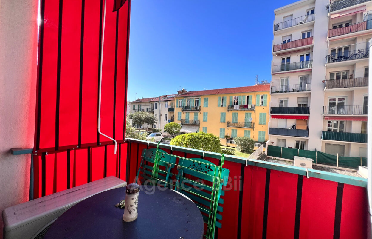 appartement 1 pièces 25 m2 à vendre à Nice (06200)