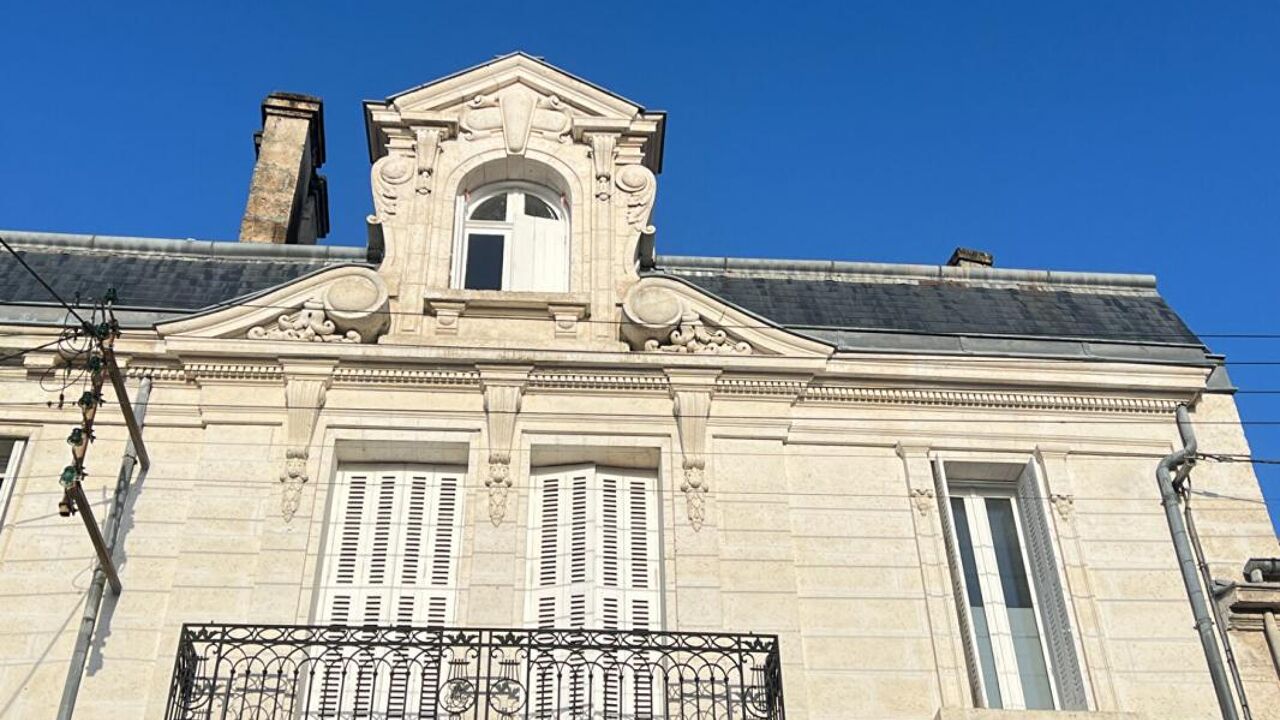 maison 8 pièces 203 m2 à vendre à Angoulême (16000)