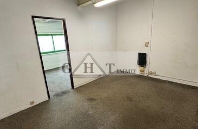 location local industriel 1 083 € CC /mois à proximité de Courcouronnes (91080)