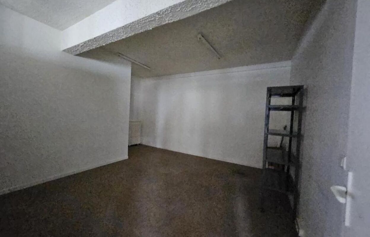 bureau  pièces 112 m2 à louer à Champigny-sur-Marne (94500)