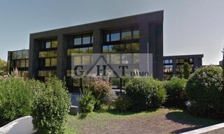Local industriel  115 m² à louer à Valbonne (06560)