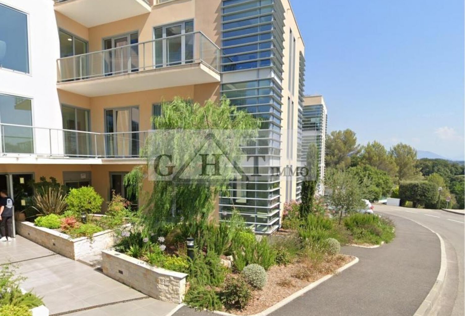 PLATEAU DE BUREAU A LOUER 229 M² — photo 1