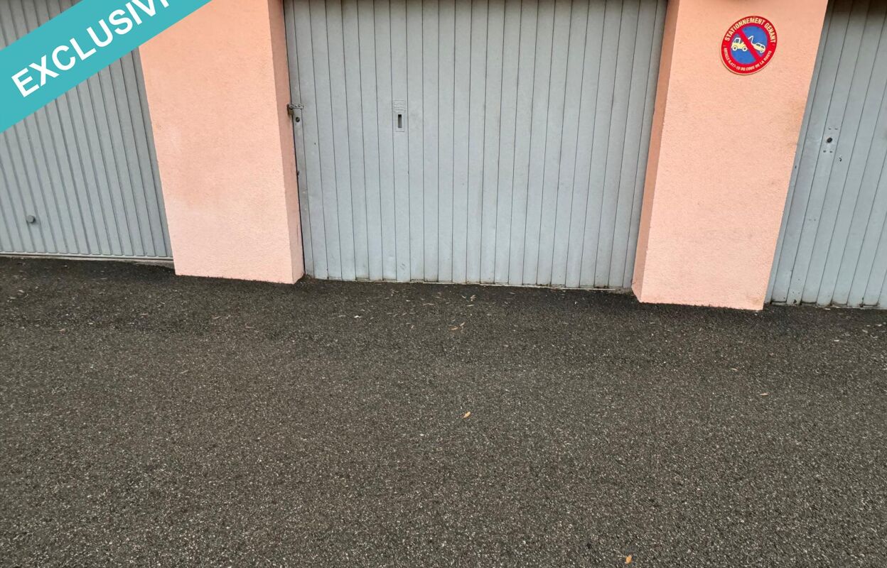 garage  pièces 16 m2 à vendre à Grasse (06130)