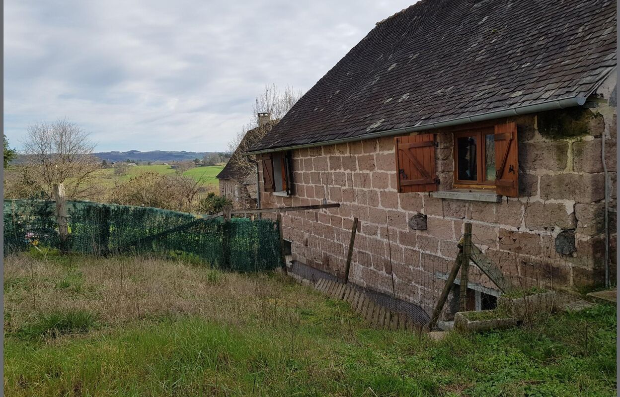 maison 9 pièces 150 m2 à vendre à Saint-Cyr-la-Roche (19130)