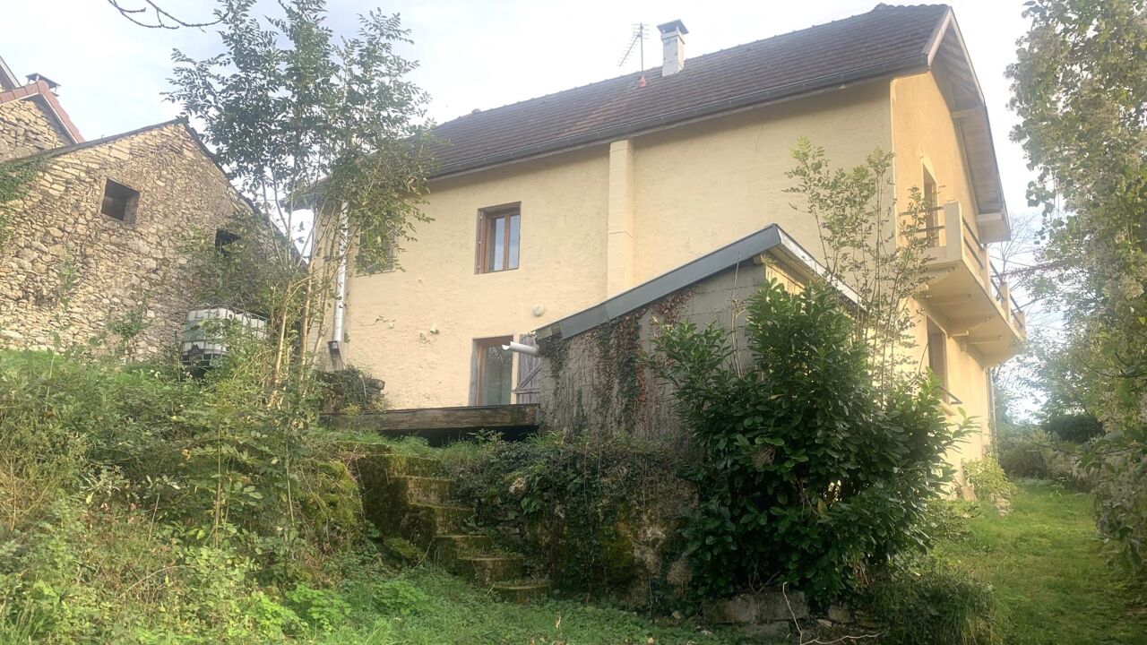 maison 5 pièces 107 m2 à vendre à Contrevoz (01300)