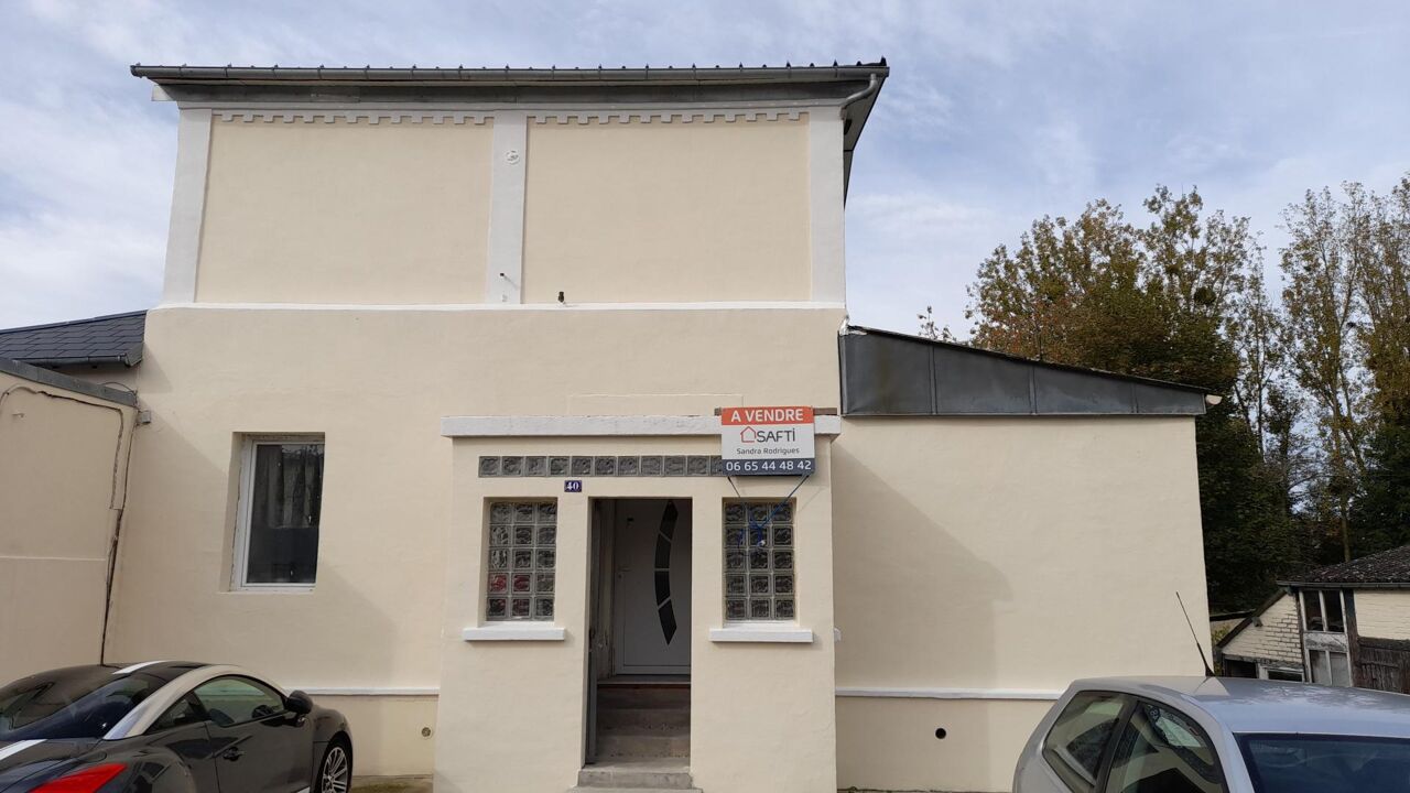 maison 4 pièces 120 m2 à vendre à Charmes (02800)