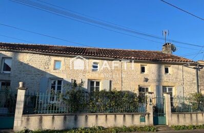 vente maison 213 000 € à proximité de Nercillac (16200)