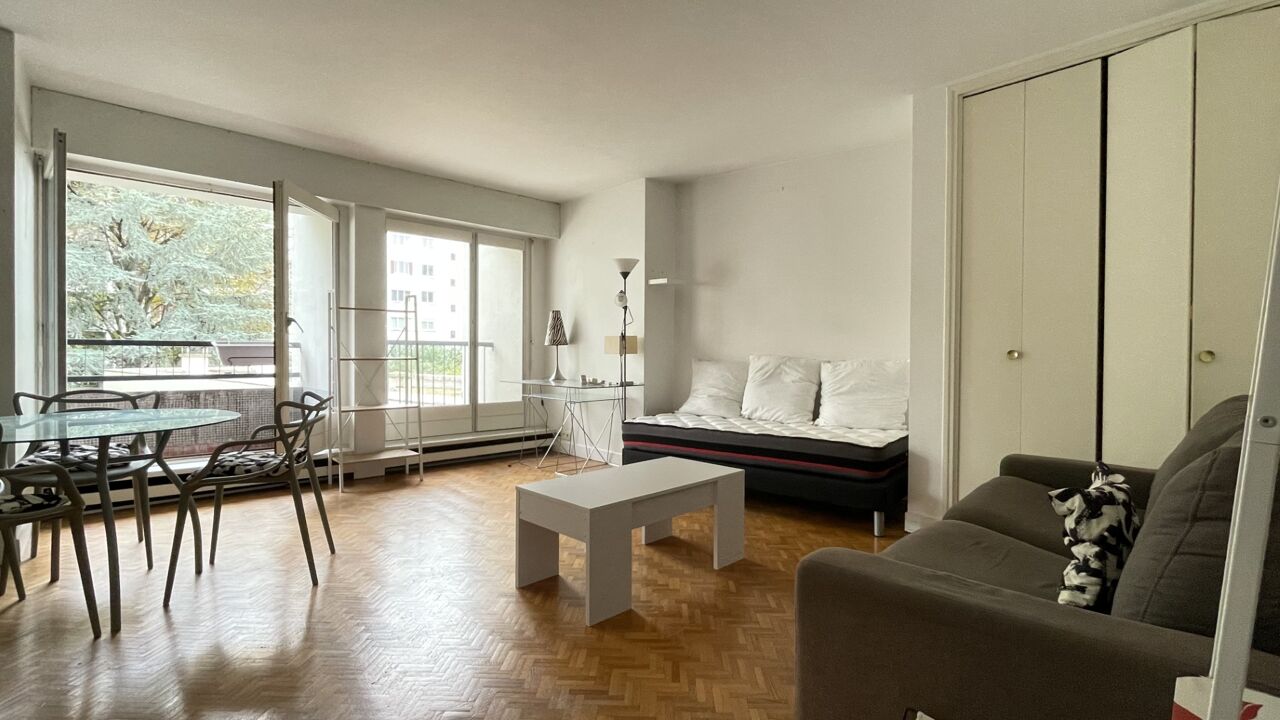 appartement 1 pièces 44 m2 à louer à Paris 16 (75016)