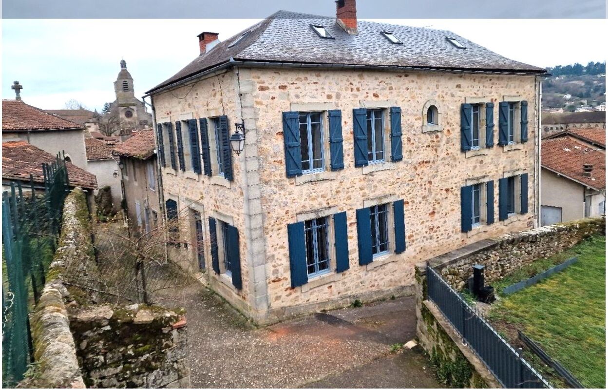 maison 8 pièces 220 m2 à vendre à Figeac (46100)