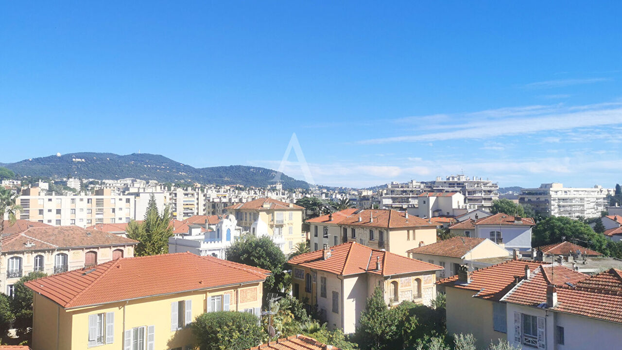 appartement 3 pièces 56 m2 à vendre à Nice (06100)