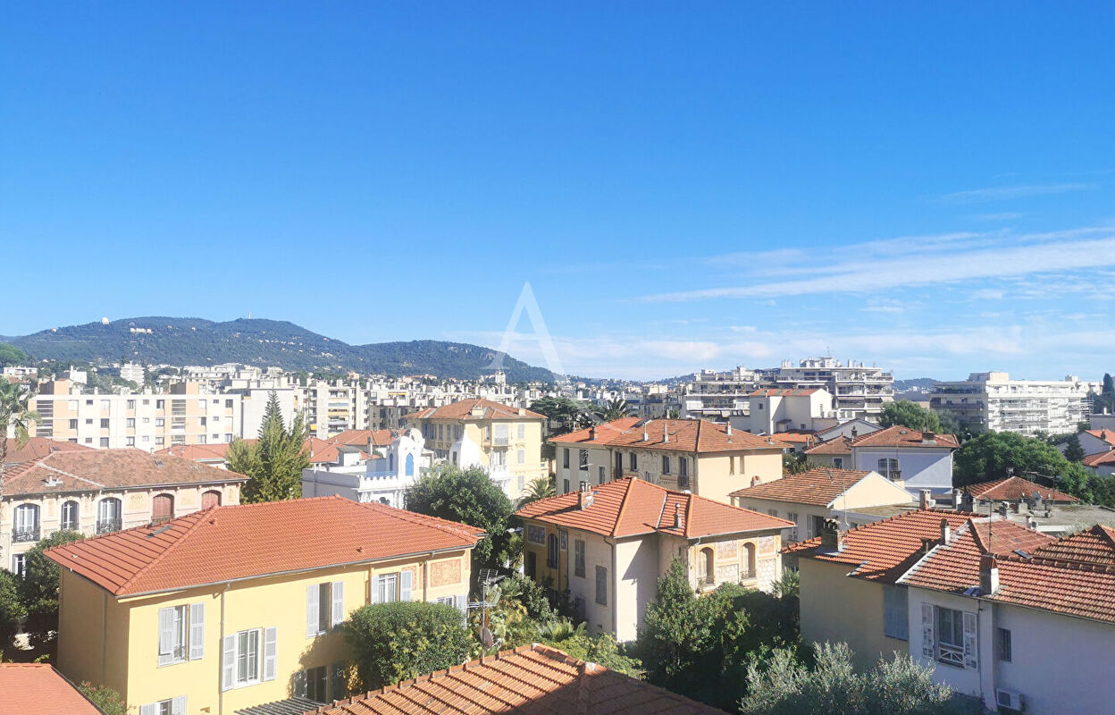 appartement 3 pièces 56 m2 à vendre à Nice (06100)