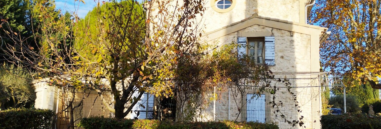 Maison 7 Pièces 260 m² à vendre à Pernes-les-Fontaines (84210)