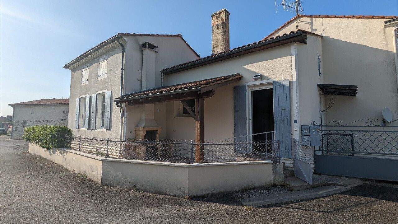 maison 3 pièces 58 m2 à louer à Saint-Martial-sur-Né (17520)