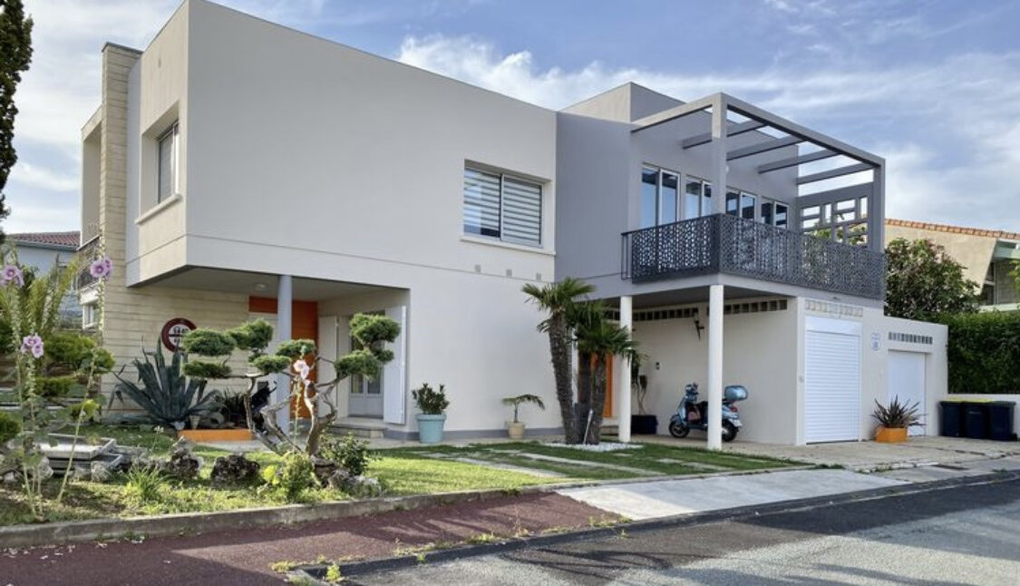 Villa / Maison  T6 à vendre Royan 17200