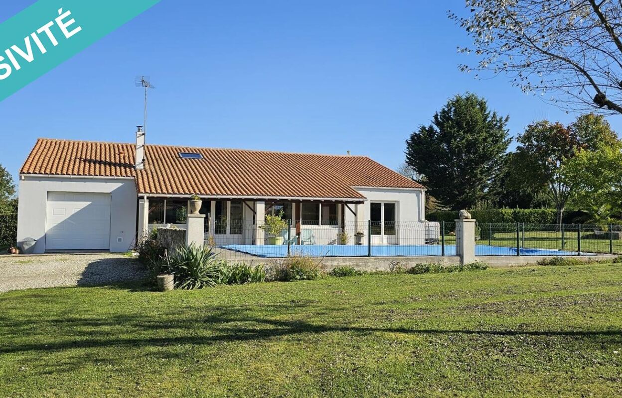 maison 7 pièces 202 m2 à vendre à Bussac-sur-Charente (17100)