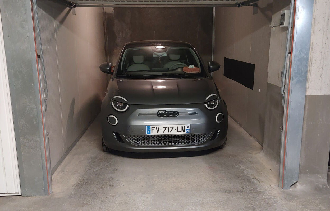 garage  pièces 14 m2 à vendre à Nice (06000)