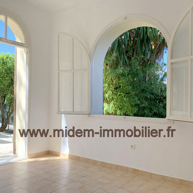 Maison 8 pièces 180 m²