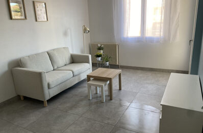 location appartement 490 € CC /mois à proximité de Anneyron (26140)