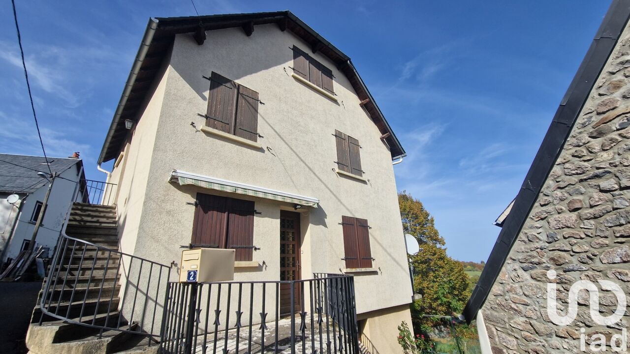 maison 5 pièces 88 m2 à vendre à Besse-Et-Saint-Anastaise (63610)