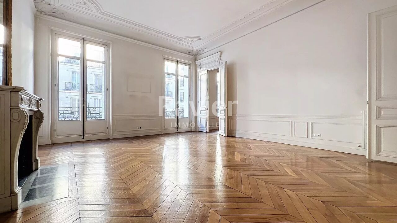 appartement 6 pièces 236 m2 à vendre à Paris 17 (75017)